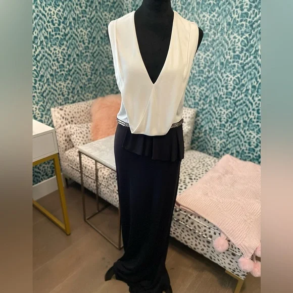 David Meister Black and White Dress - Picture 2 of 9